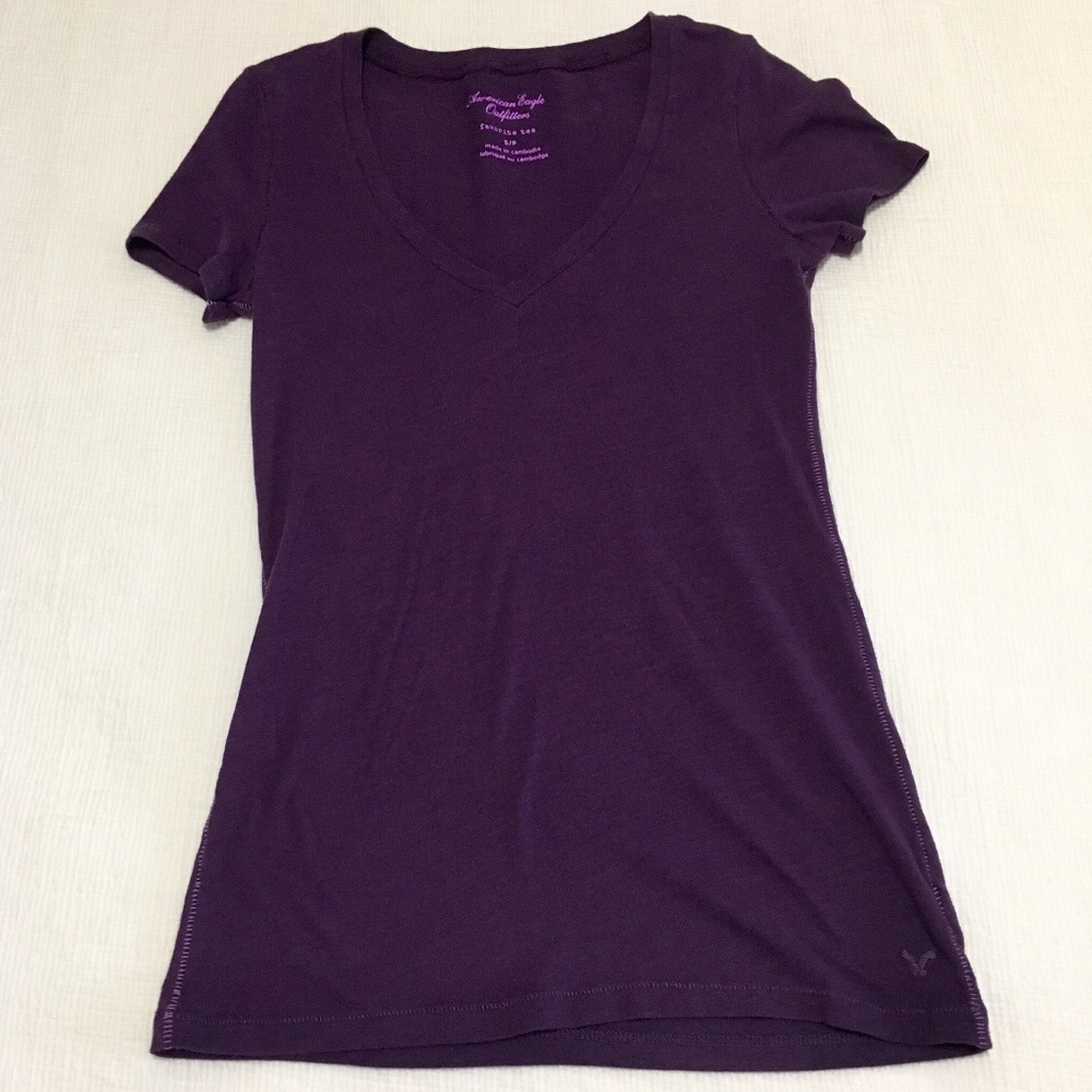 🌻 American Eagle Outfitters Favorite Tee Purple